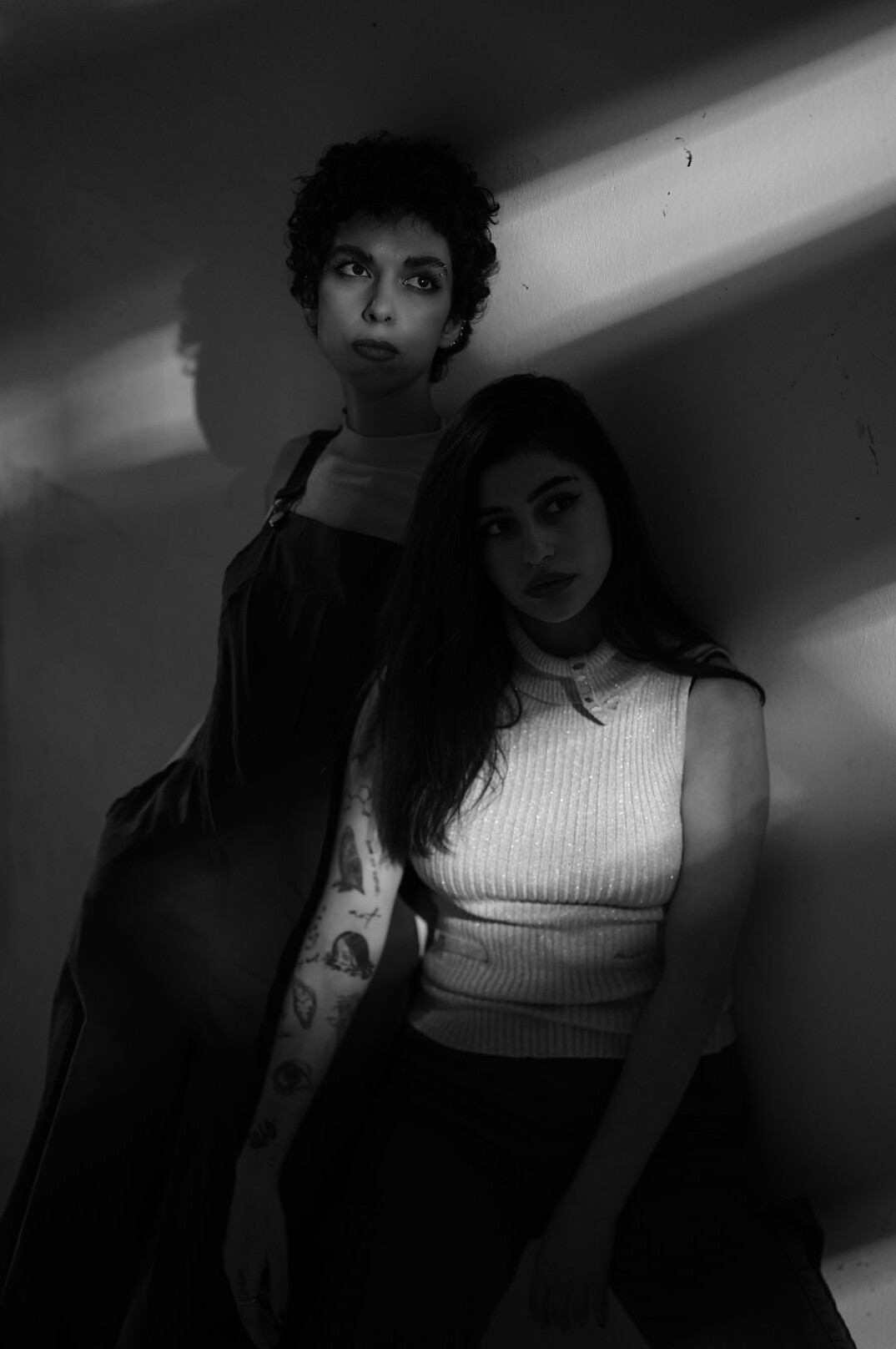 models posing together